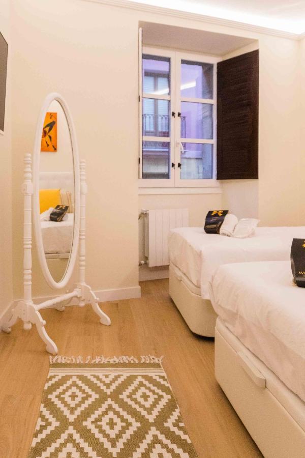 Bilbao Chic Barrena Old Town Leilighet Eksteriør bilde