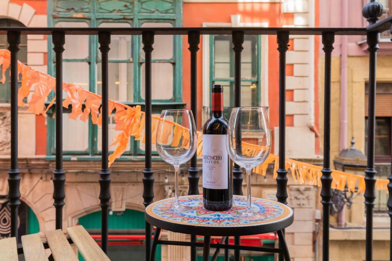 Bilbao Chic Barrena Old Town Leilighet Eksteriør bilde
