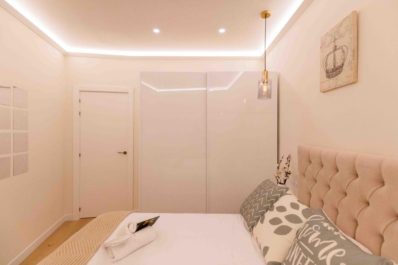 Bilbao Chic Barrena Old Town Leilighet Eksteriør bilde