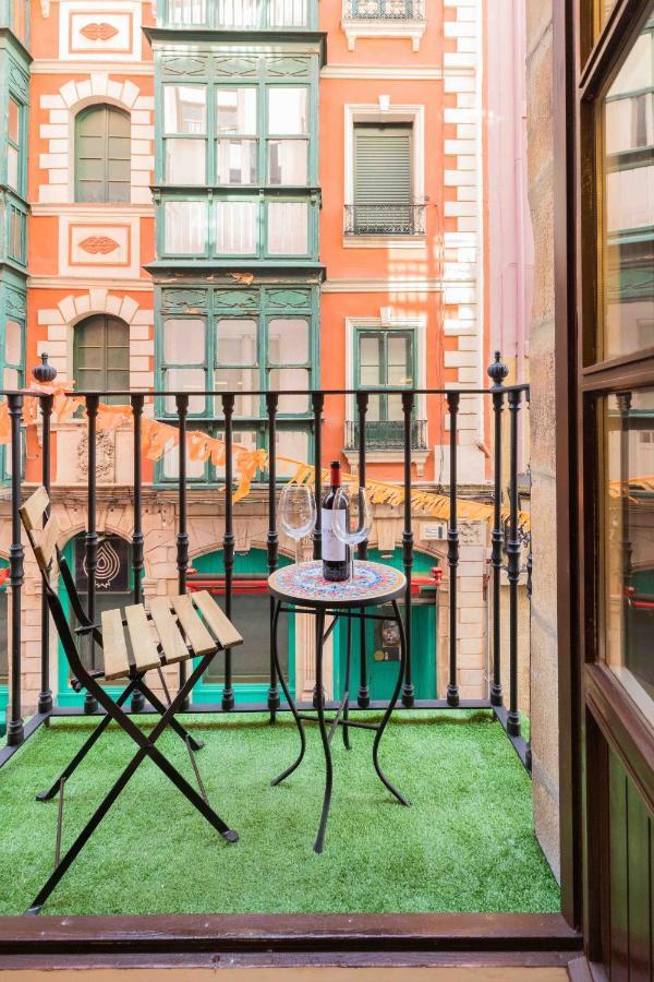 Bilbao Chic Barrena Old Town Leilighet Eksteriør bilde