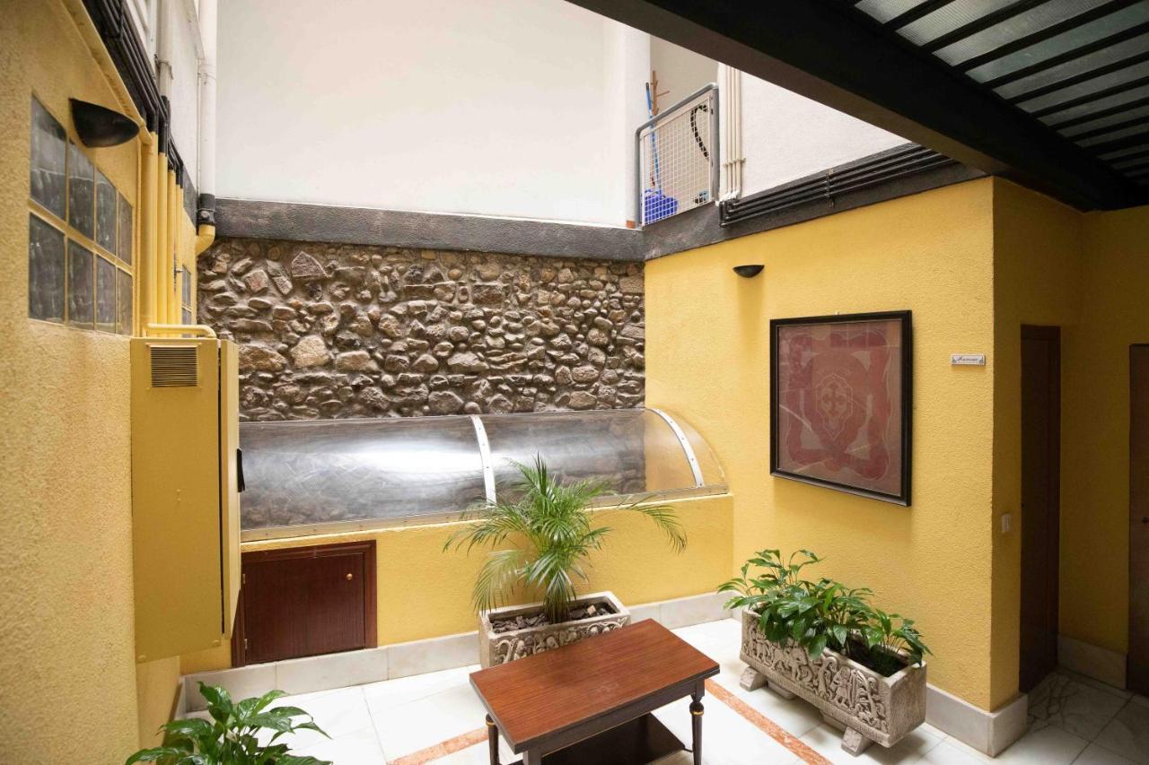 Bilbao Chic Barrena Old Town Leilighet Eksteriør bilde